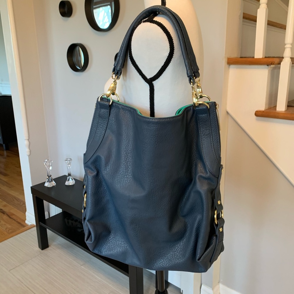 Olivia + Joy hobo bag - Picture 3 of 9